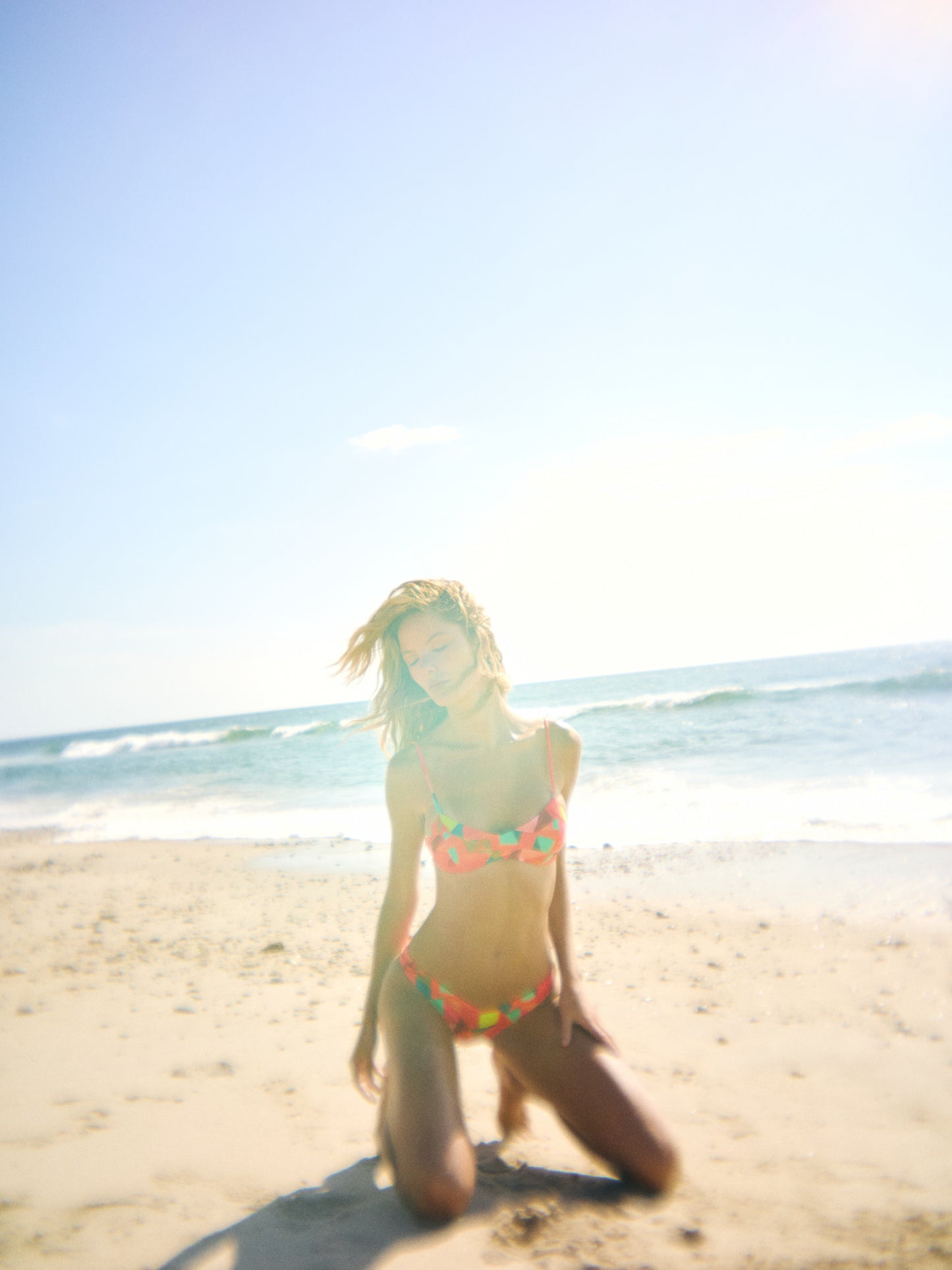 THE FAYE V-NECK BEST-SELLER BIKINI | NEON LIGHTS