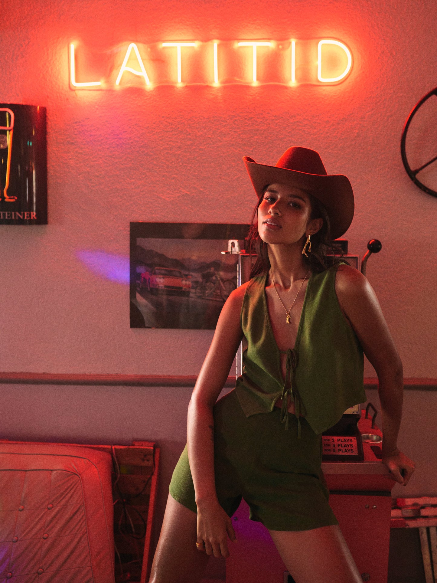 COWGIRL SHORTS | GREEN GRASS